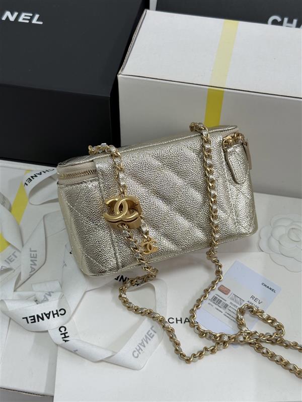 2026127205141600 700